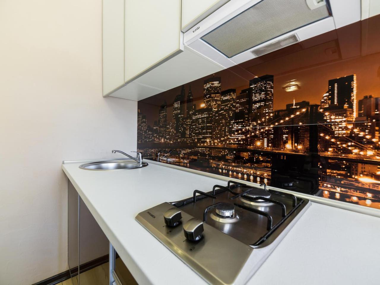 Luxury On Nauki Avenue *