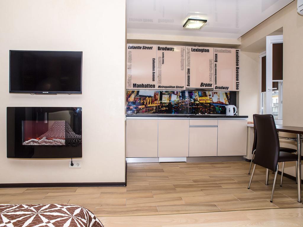 Luxury On Nauki Avenue Apartment